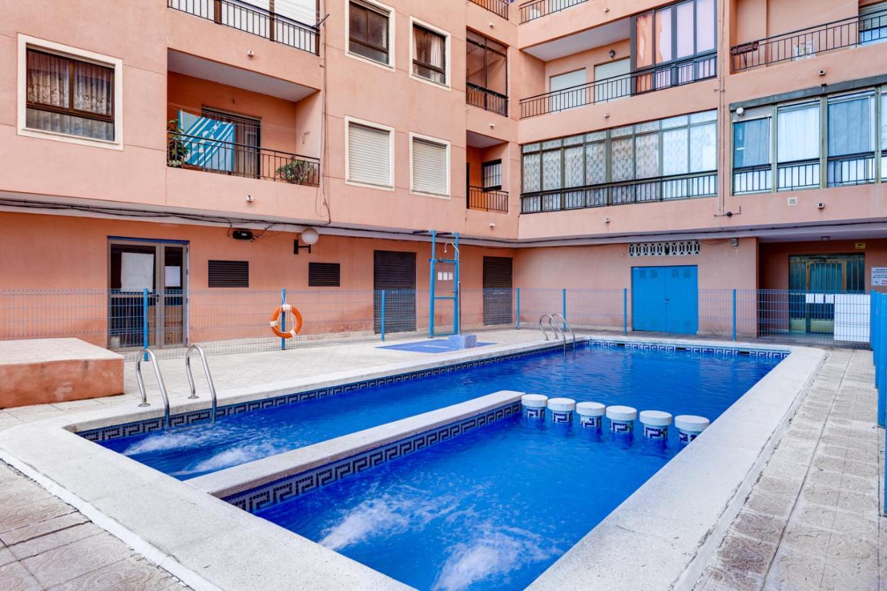 Estudio Joven Pura Torrevieja Exterior photo